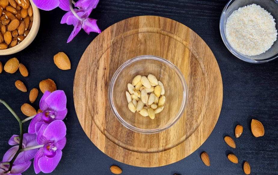 Prepare the Almond Filling 